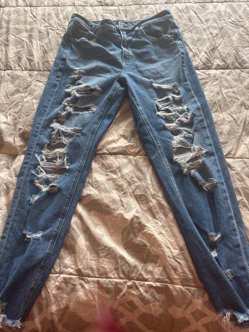 American Eagle Outfitters Blue Ripped Ankle Jeans